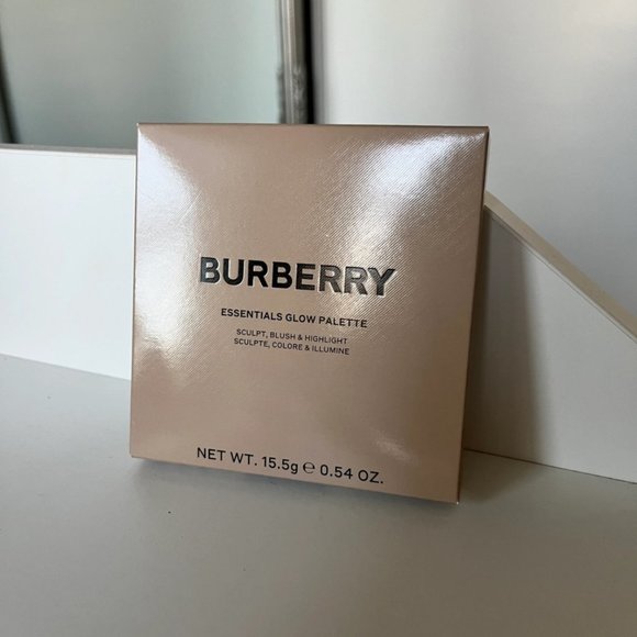 Burberry Essentials Glow Face Pallette - Picture 1 of 4